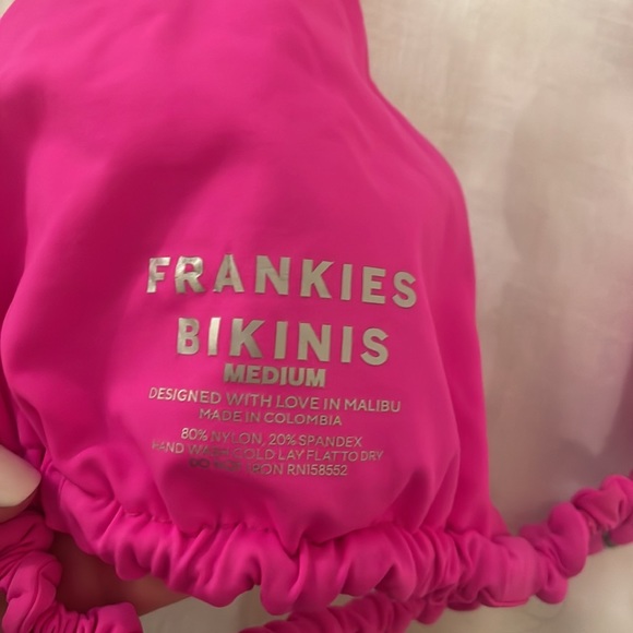 NWOT - Frankies Bikinis Hope triangle halterneck bikini top - watermelon color - Picture 4 of 5